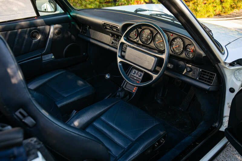 Imagen 2/31 de Porsche 911 Carrera 3.2 (1987)