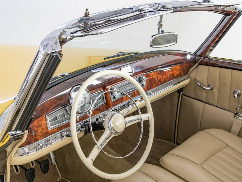 Bild 28/45 von Mercedes-Benz 300 S Cabriolet A (1953)