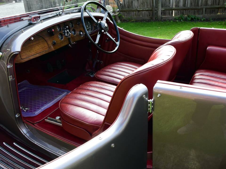 Image 46/50 de Bentley 3 1/2 Litre (1934)