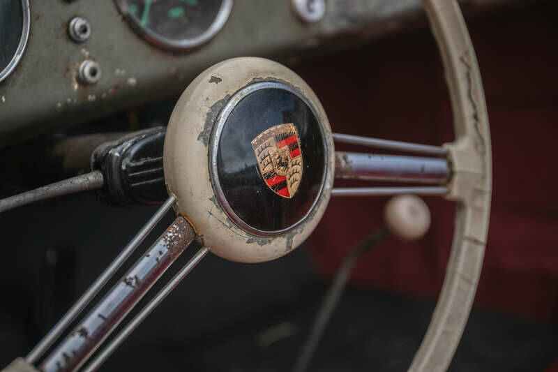 Image 46/50 de Porsche 356 1500 Speedster (1955)
