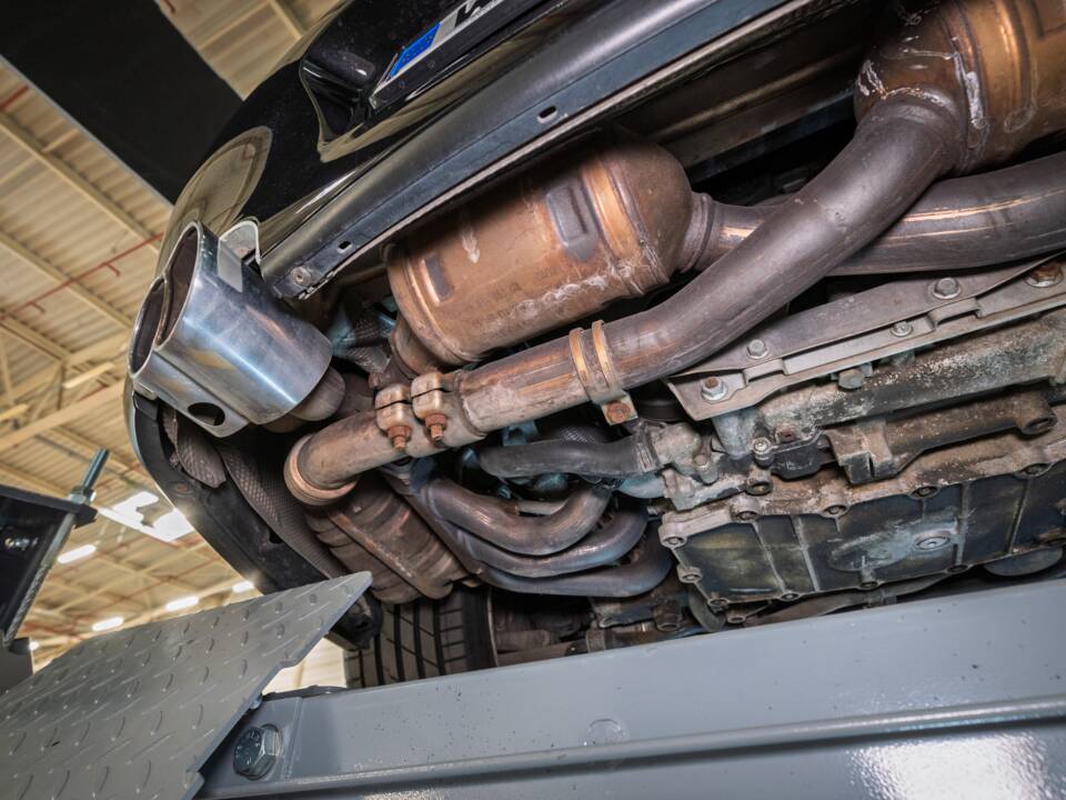 Image 49/63 of Porsche 911 Carrera 4S (2004)