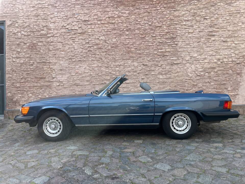 Afbeelding 106/146 van Mercedes-Benz 380 SL (1982)