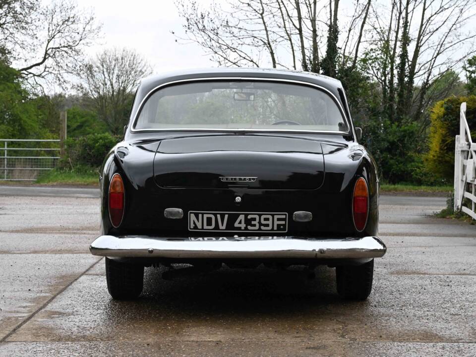 Image 7/40 of Bristol 410 (1968)
