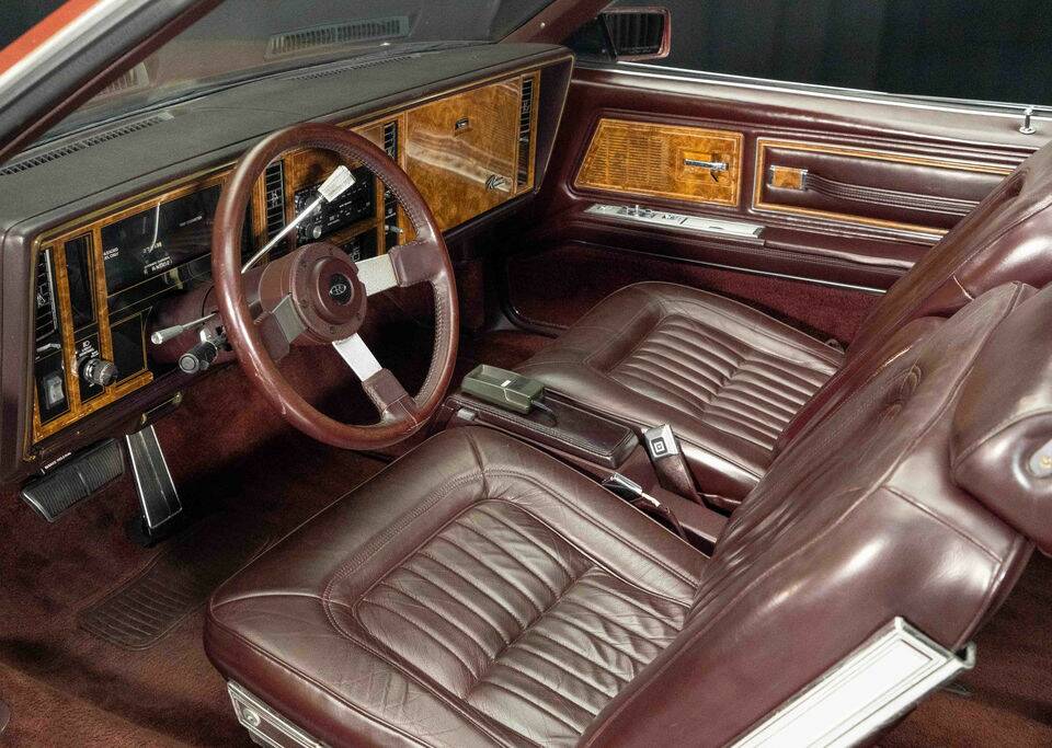 Bild 2/8 von Buick Riviera Convertible (1985)