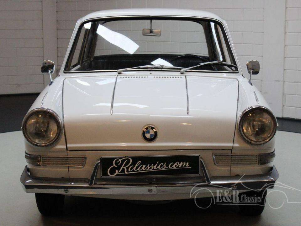 Image 19/19 of BMW 700 LS Luxus (1965)