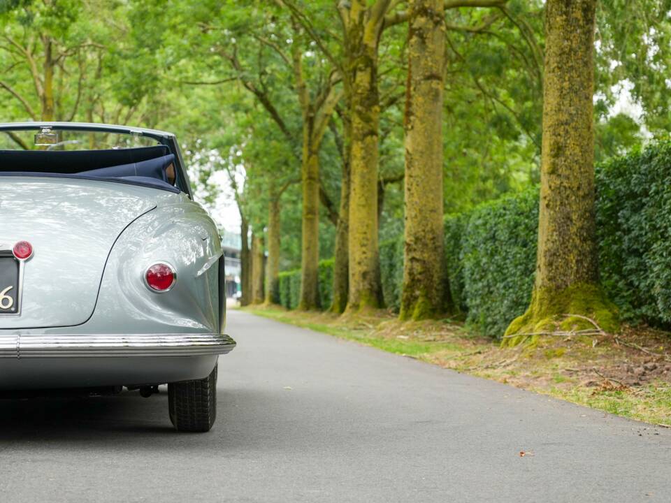 Image 13/50 of Alfa Romeo 6C 2500 Gran Turismo (1952)