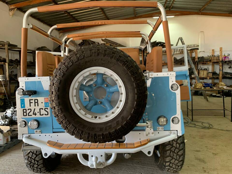 Afbeelding 10/17 van Land Rover Defender 90 (1998)