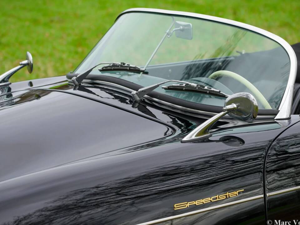 Image 27/49 of Porsche 356 C 1600 (1965)