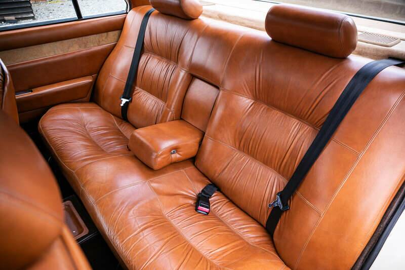 Image 32/38 of Maserati Quattroporte 4900 (1984)