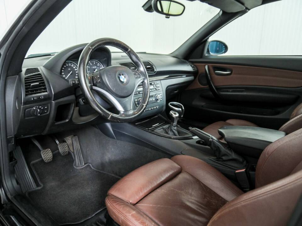 Image 7/19 of BMW 120i (2008)