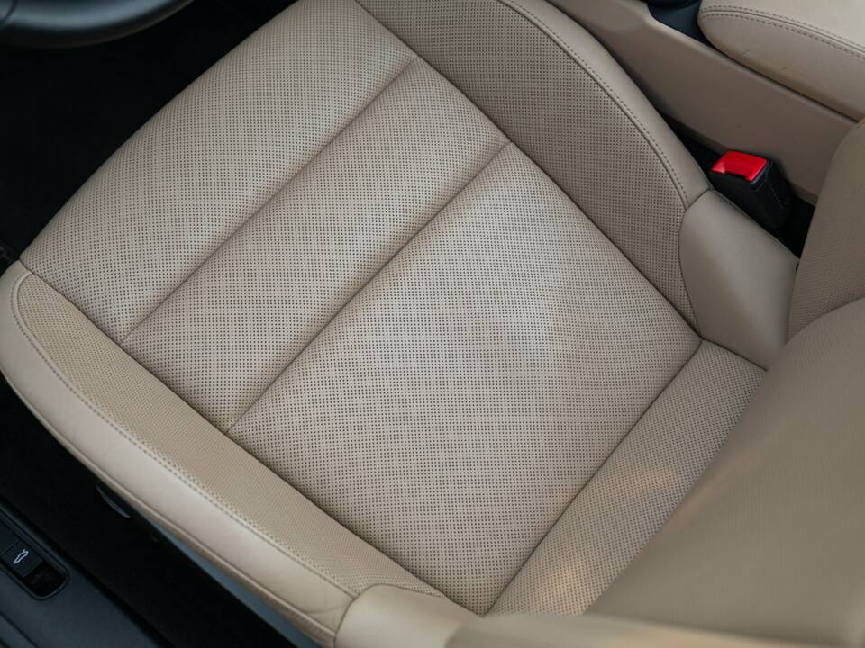 Image 49/50 of Porsche 911 Carrera 4S (2019)