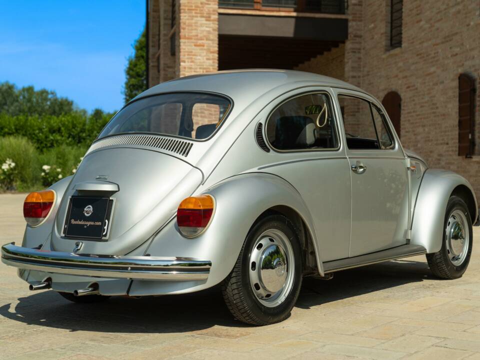 Afbeelding 6/46 van Volkswagen Käfer 1200 &quot;Jeans Bug&quot; (1982)