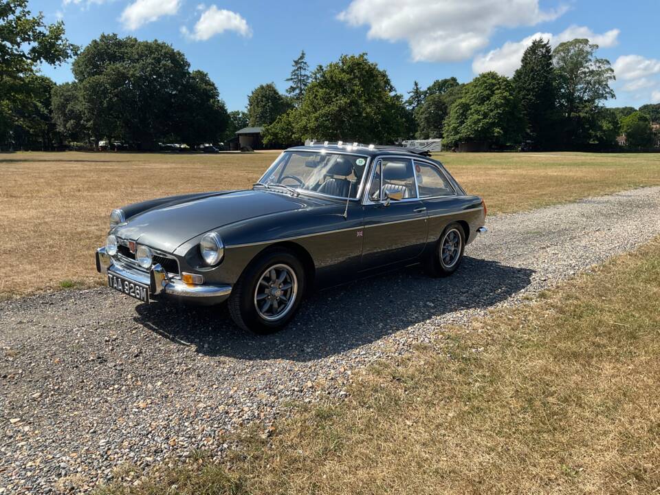 Imagen 8/45 de MG MGB GT (1974)