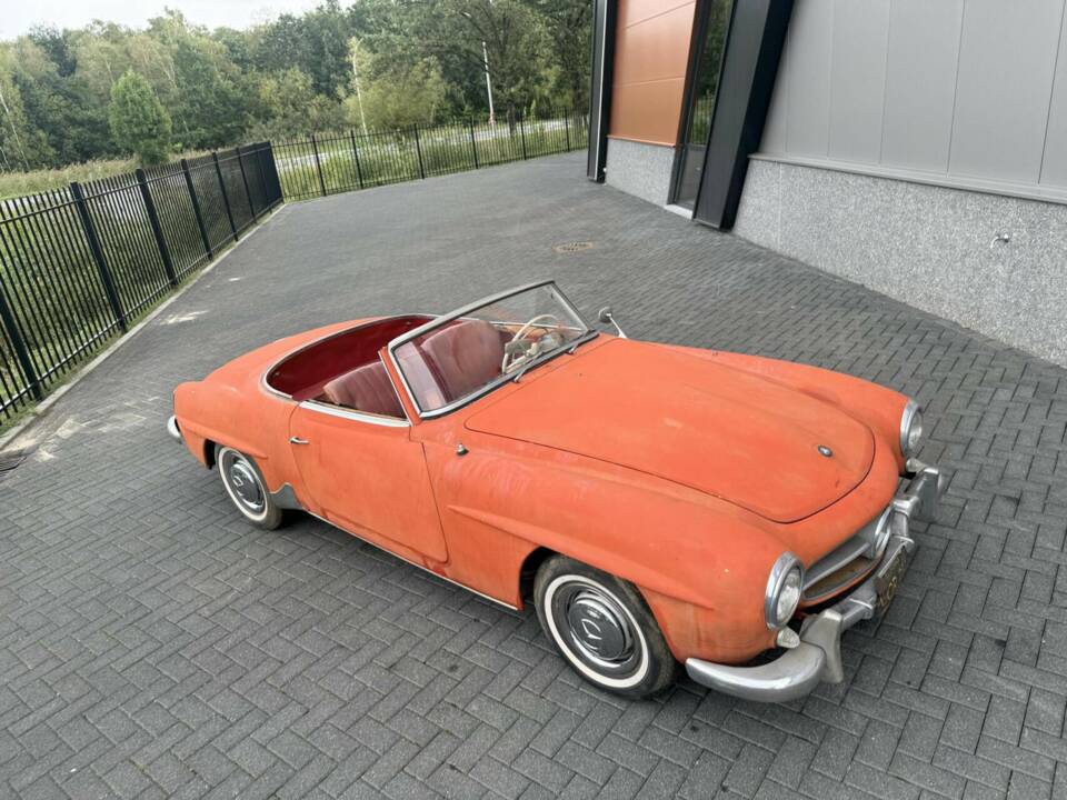 Image 2/50 of Mercedes-Benz 190 SL (1960)