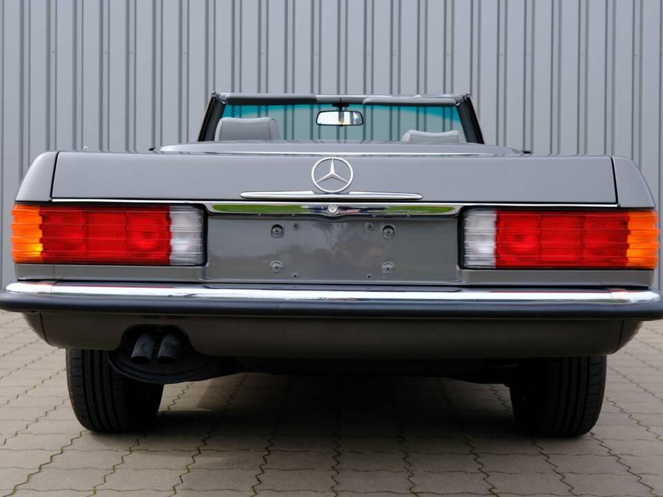 Image 68/97 de Mercedes-Benz 560 SL (1987)