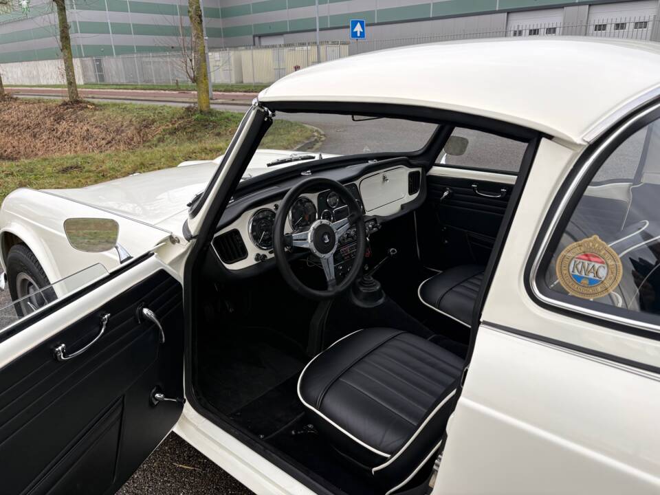 Afbeelding 5/40 van Triumph TR 4 (1963)
