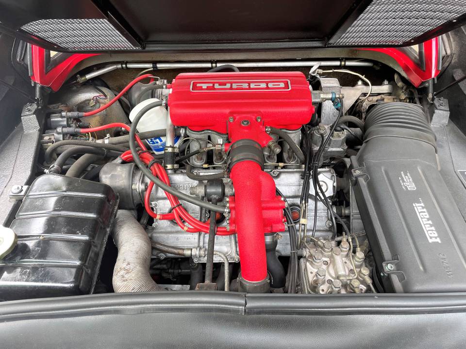 Bild 10/12 von Ferrari 208 GTS Turbo (1984)