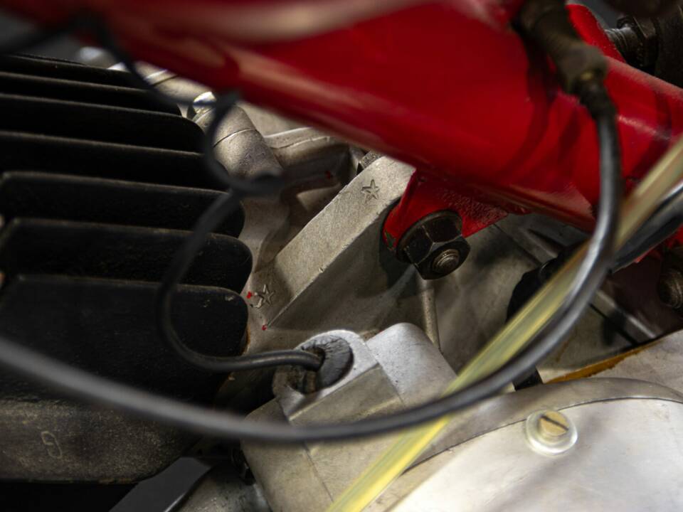 Bild 43/50 von Moto Guzzi Motoleggera 65 (1951)