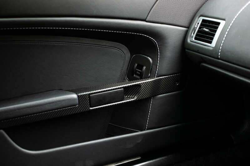 Imagen 25/46 de Aston Martin V12 Zagato (2011)