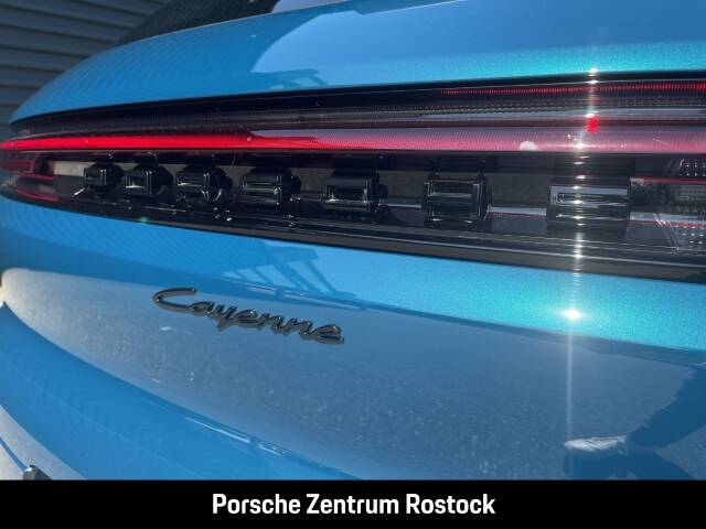 Imagen 10/31 de Porsche Cayenne (2025)