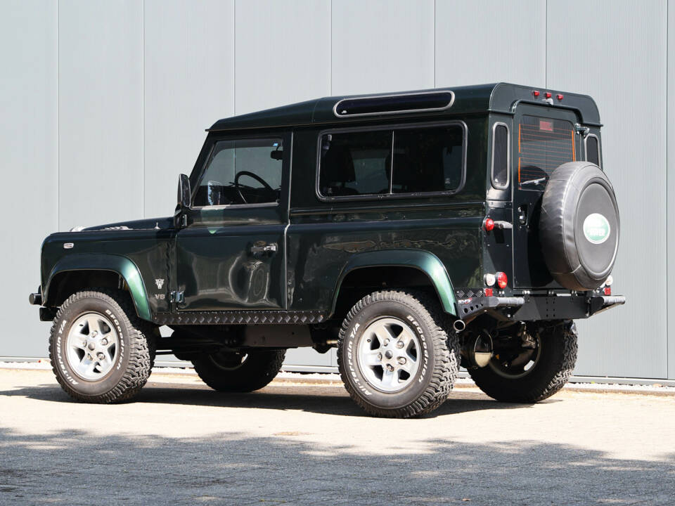 Afbeelding 16/38 van Land Rover 90 (1989)