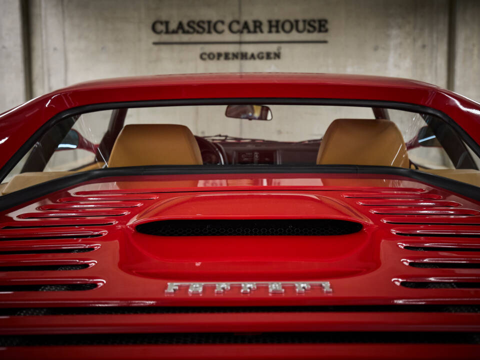 Image 32/99 of Ferrari F 355 Berlinetta (1997)