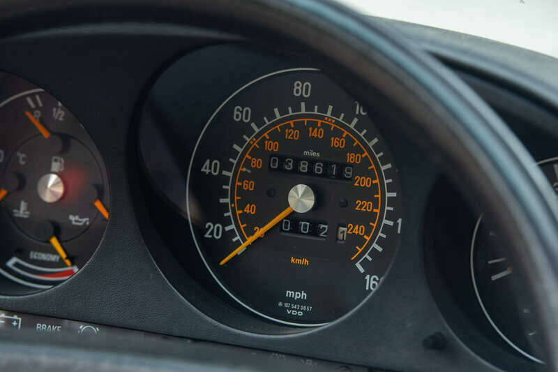 Imagen 10/50 de Mercedes-Benz 300 SL (1989)