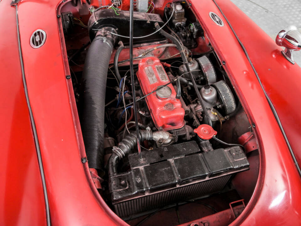 Image 37/50 of MG MGA 1500 (1957)