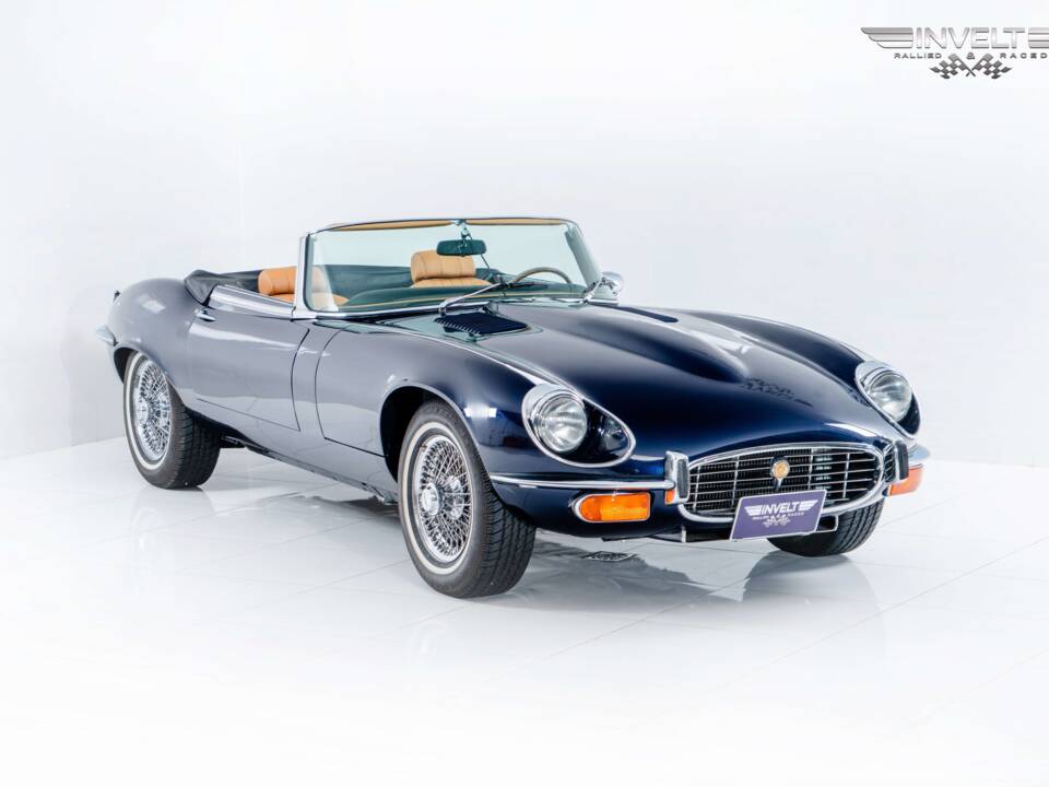 Image 1/18 de Jaguar Type E V12 (1973)