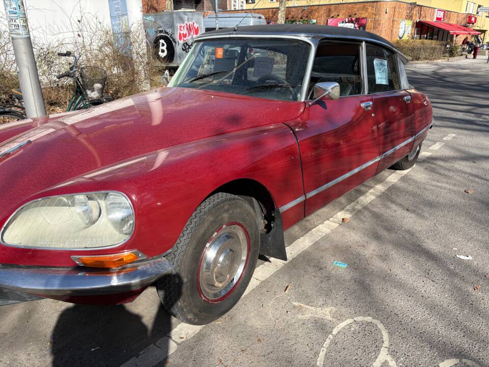 Bild 5/19 von Citroën DS 20 Pallas (1973)