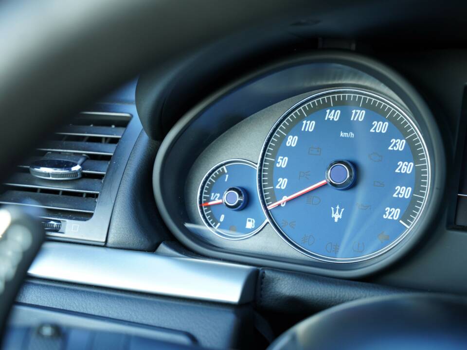 Imagen 14/50 de Maserati GranTurismo S (2010)