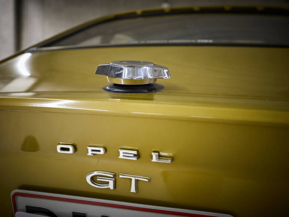 Immagine 41/89 di Opel GT 1900 (1972)