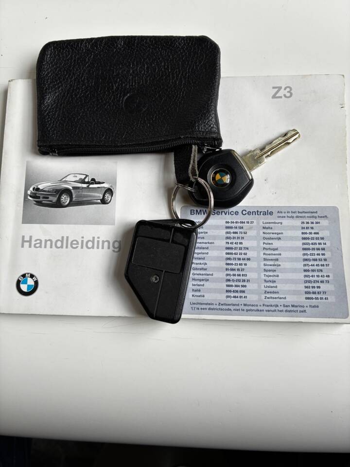 Bild 19/24 von BMW Z3 M 3.2 (1997)