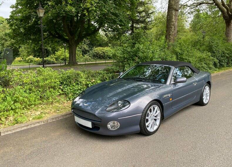 Bild 39/50 von Aston Martin DB 7 Vantage Volante (2002)