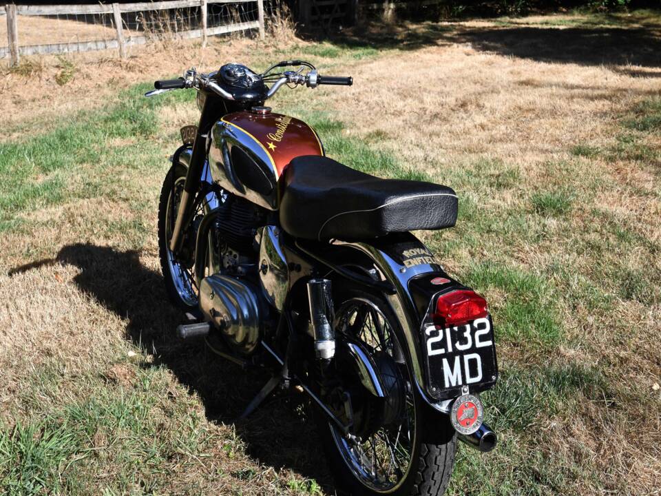 Image 3/10 of Royal Enfield Constellation (1962)