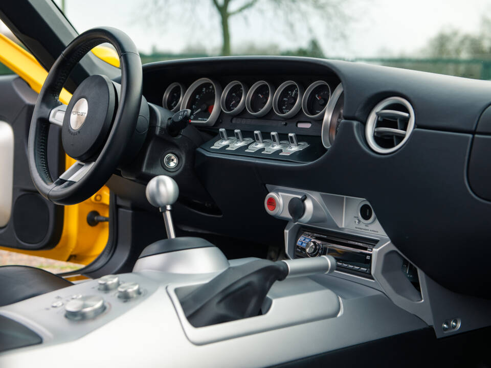 Imagen 4/39 de Ford GT (2005)