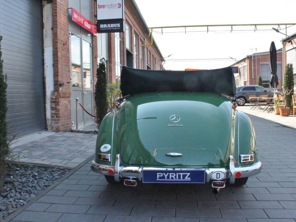 Image 16/17 of Mercedes-Benz 220 Cabriolet A (1953)