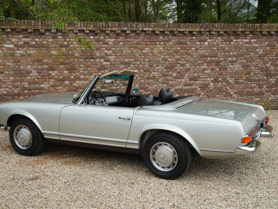 Imagen 11/50 de Mercedes-Benz 280 SL (1969)