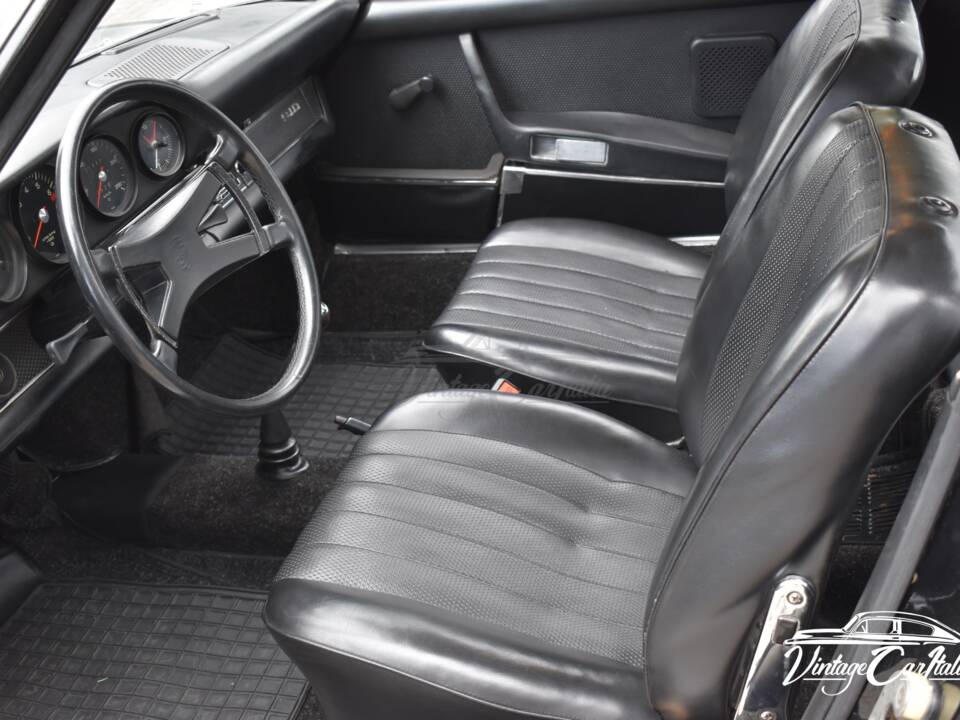 Afbeelding 30/60 van Porsche 911 2.2 T (1970)