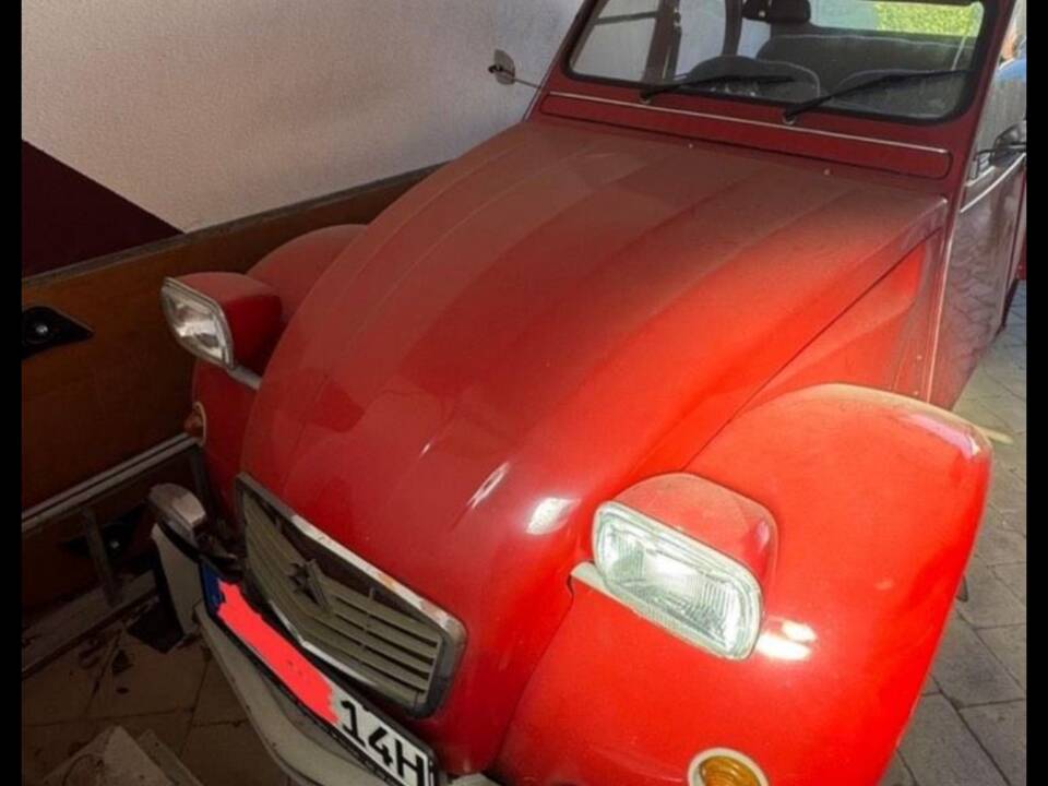 Image 1/11 de Citroën 2 CV 6 (1984)