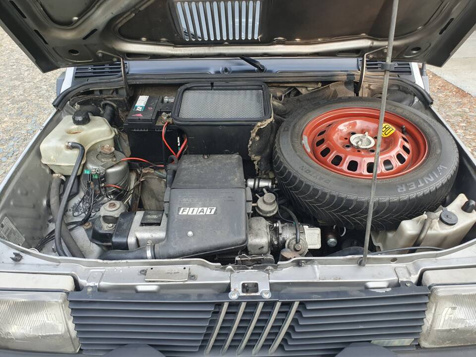 Image 16/18 of FIAT Panda 4x4 1,0 (1987)