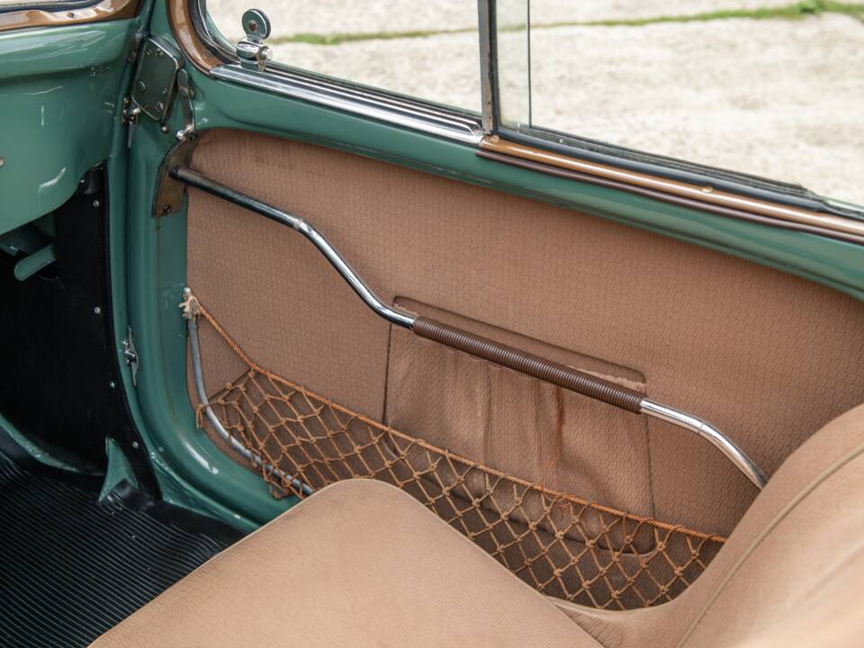 Image 20/36 of FIAT 500 C Topolino (1950)