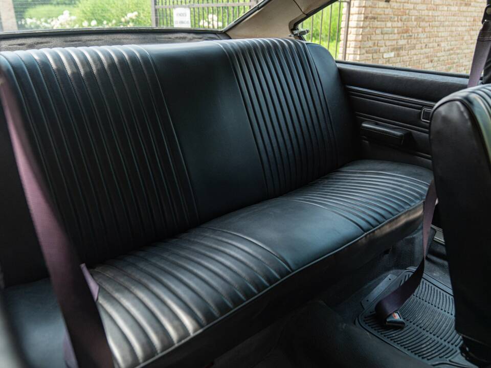 Bild 24/50 von Ford Consul 1,7 (1987)