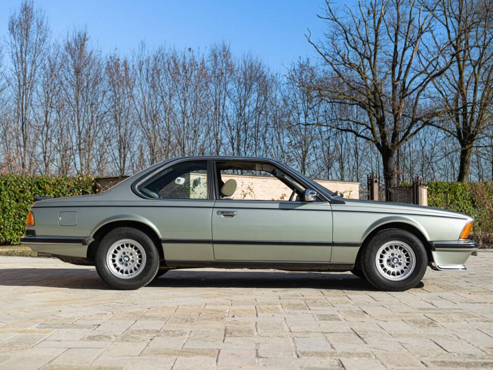 Bild 4/50 von BMW 635 CSi Group A (1983)