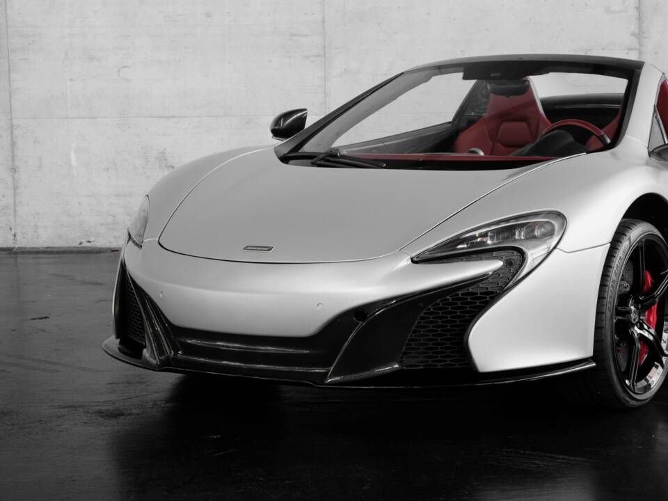 Bild 42/50 von McLaren 650S Spider (2016)