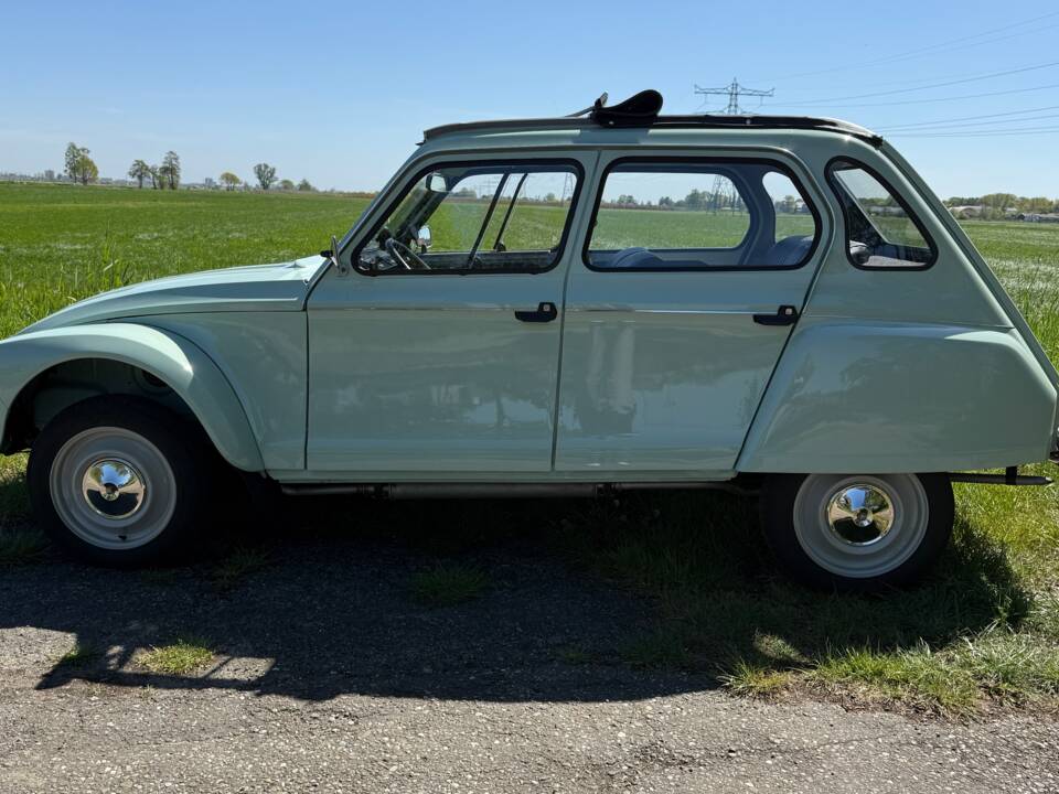 Immagine 4/42 di Citroën Dyane 6 (1982)