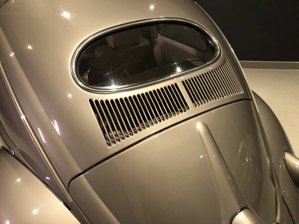 Imagen 14/30 de Volkswagen Beetle 1200 Standard &quot;Oval&quot; (1956)