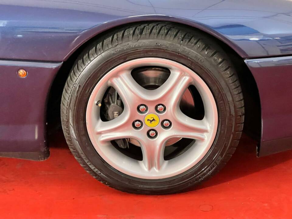 Bild 24/50 von Ferrari 456 GT (1994)