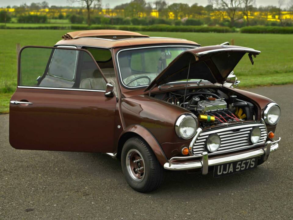 Image 17/50 of Leyland Mini 1275 Wood &amp; Pickett (1976)