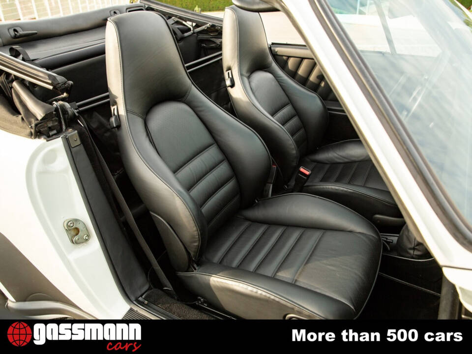 Bild 10/15 von Porsche 911 Carrera 3.2 (1986)